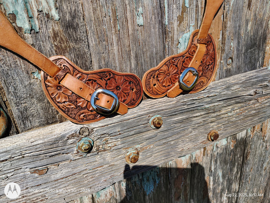 Floral tooled spur leather women/youth size